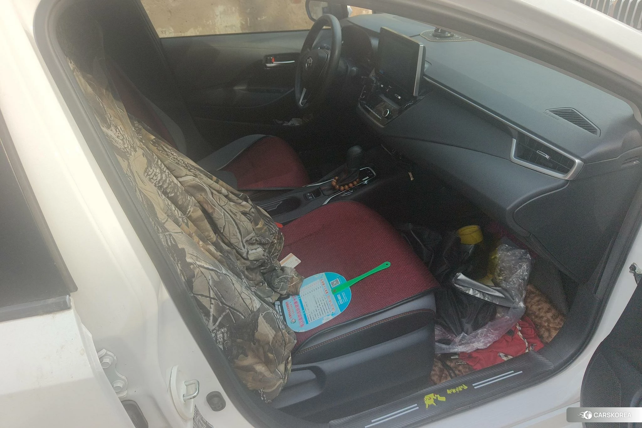 Toyota Corolla id 4510689 из Китая 10
