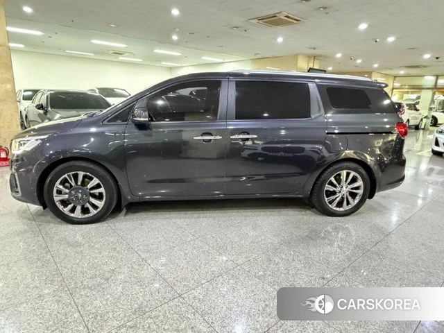 Kia The New Carnival id 4776432 из Кореи 13
