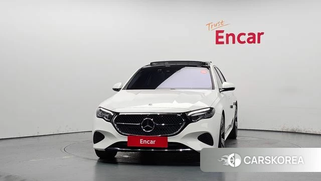 Mercedes-Benz E-Class W214 id 4421503 из Кореи 23