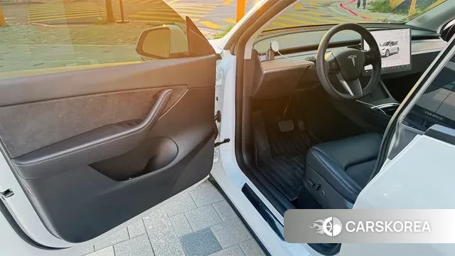 Tesla Model Y id 3041304 из Кореи 7