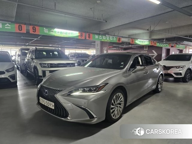 Lexus ES300h 7th generation 2021 Песочный из Кореи, фото 3