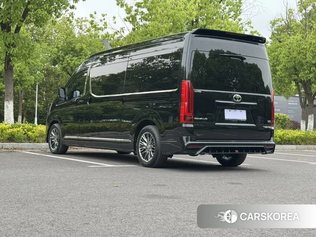 Toyota Hiace id 4333694 из Китая 13