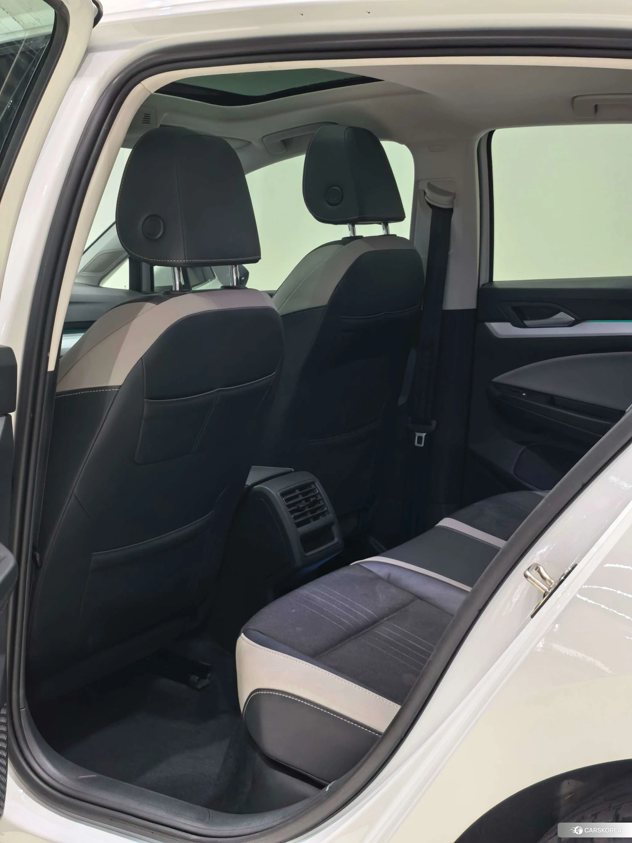 Volkswagen Golf id 4420872 из Китая 13