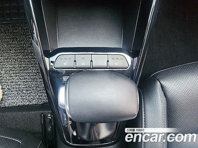 Kia Stonic id 2536561 из Кореи 12