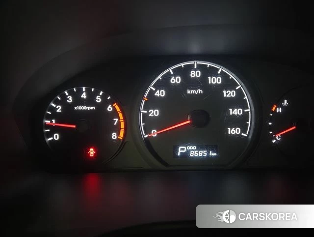 Hyundai The New Grand Starex 2018 Желтый из Кореи, фото 3