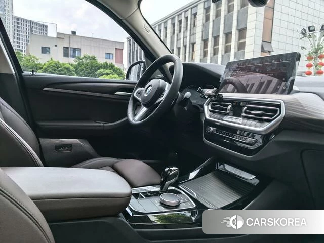 BMW X3 id 4254543 из Китая 12
