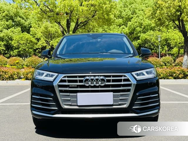 Audi Q5L id 4297609 из Китая 10