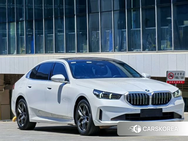 BMW 5 series id 4265671 из Китая 10