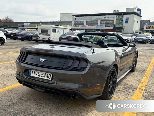 Ford Mustang id 3695543 из Кореи 8