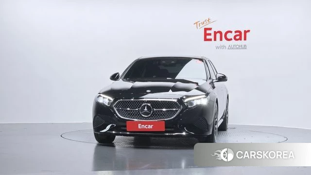 Mercedes-Benz E-Class W214 id 4307892 из Кореи 23
