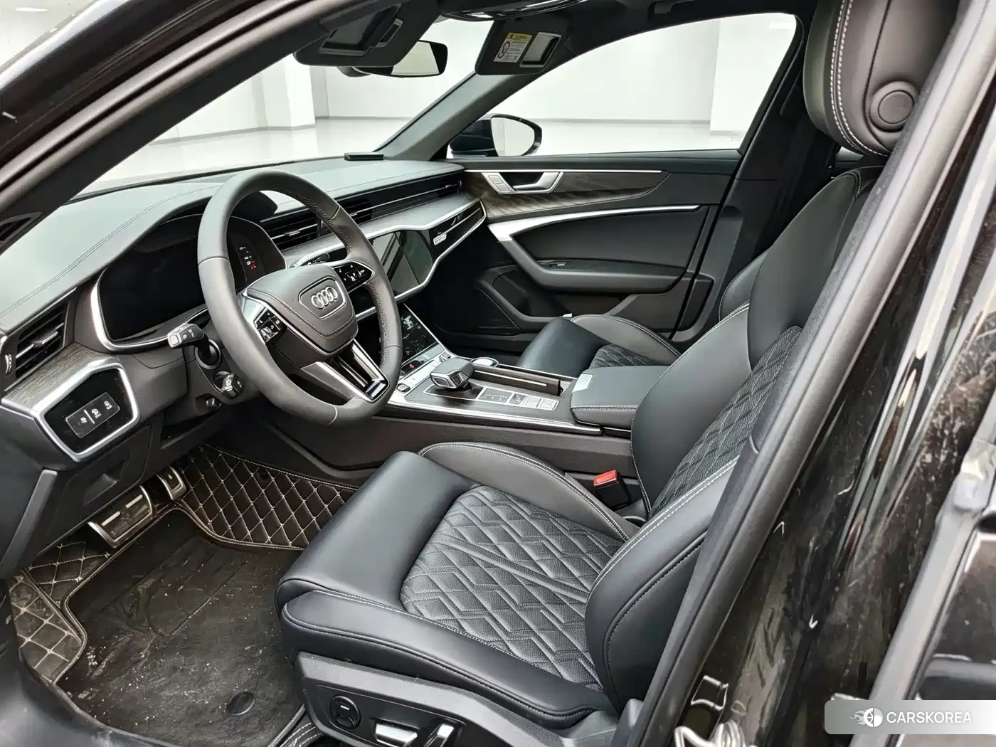 Audi A6L 2025 Черный из Китая, фото 4