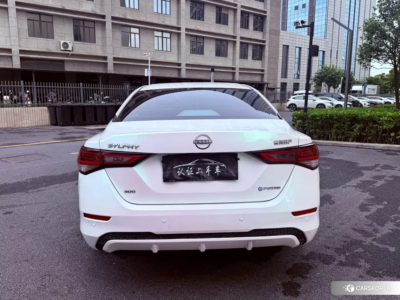 Nissan Sylphy 2023 Белый из Китая, фото 4