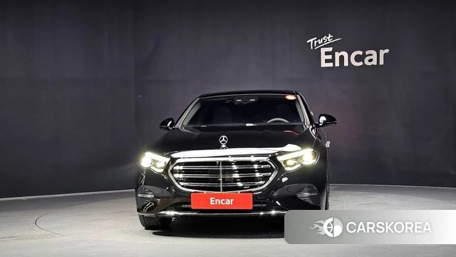 Mercedes-Benz E-Class W214 id 4612123 из Кореи 23