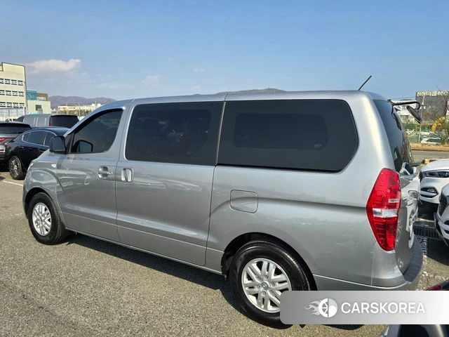 Hyundai The New Grand Starex id 4948520 из Кореи 12