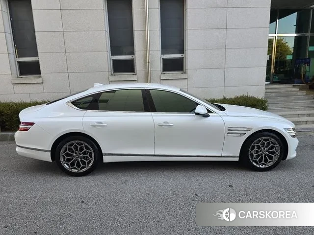 Genesis G80 (RG3) id 3498157 из Кореи 13