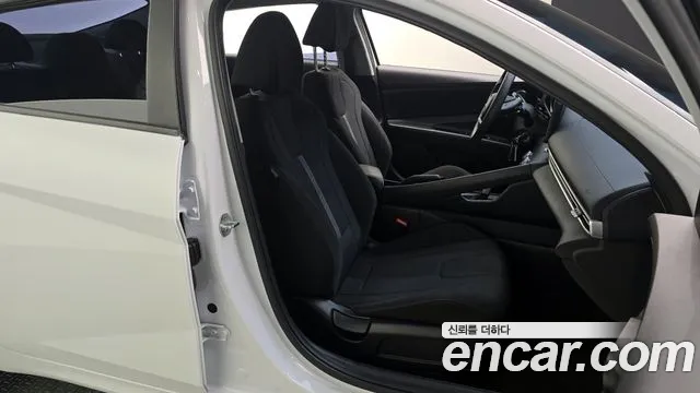 Hyundai Avante (CN7) id 2667898 из Кореи 13