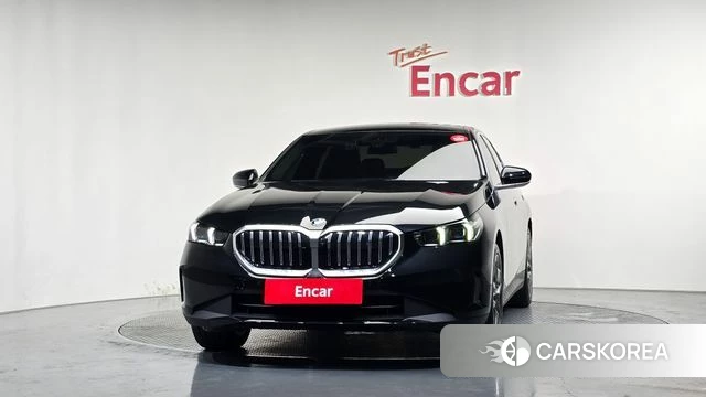 BMW 5 Series (G60) id 4729583 из Кореи 23