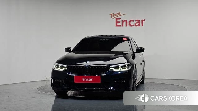 BMW 5 Series (G30) id 4197257 из Кореи 13