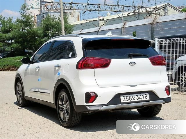 Kia The New Niro id 4250416 из Кореи 13