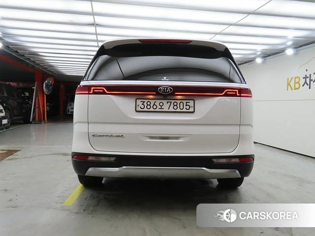 Kia Carnival 4th generation id 4604480 из Кореи 13