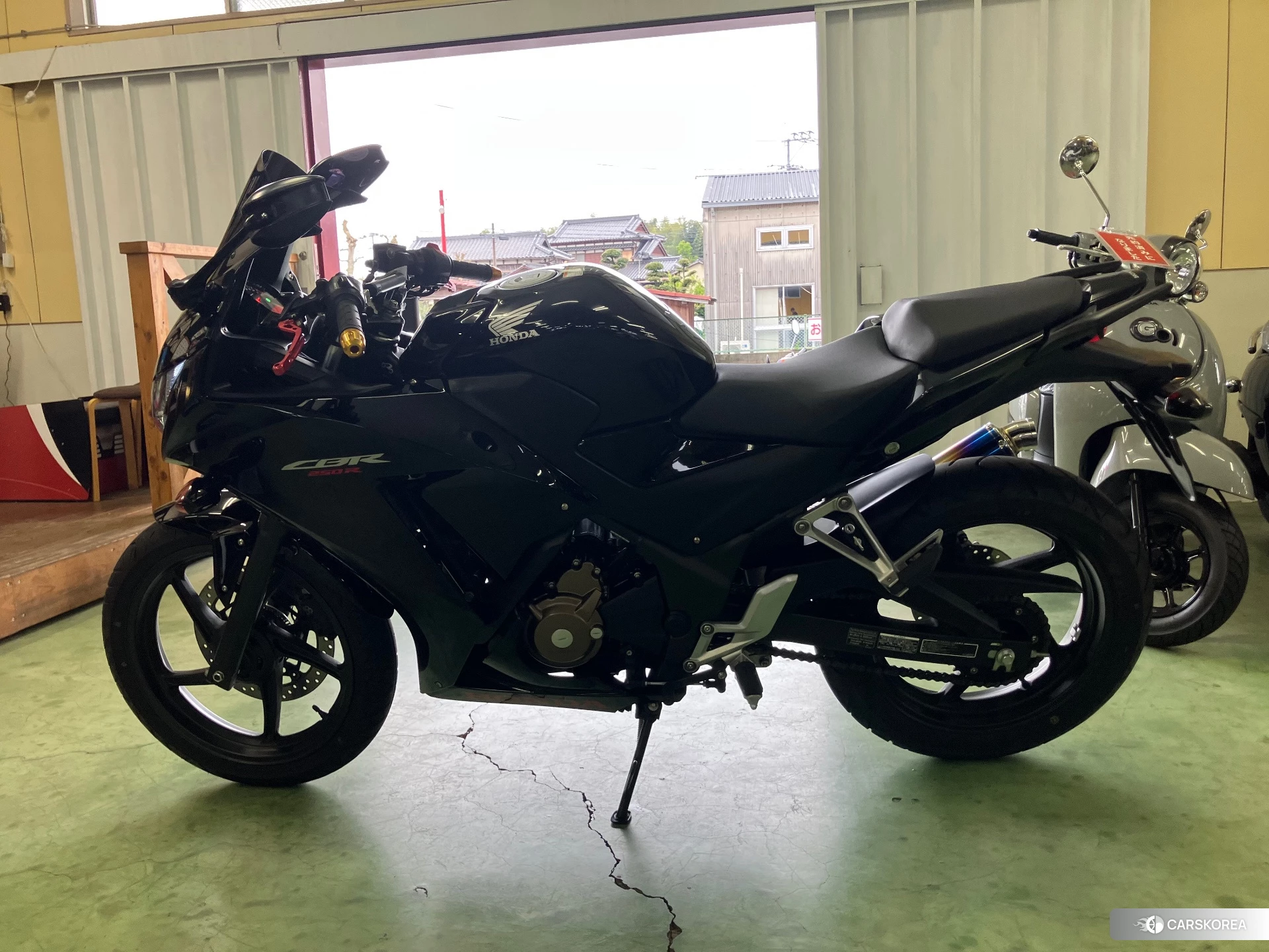 Проданный Honda CBR250R ABS id 3947750 из Японии, фото 4