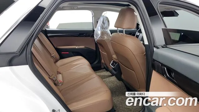 Hyundai Grandeur (GN7) id 2679800 из Кореи 13