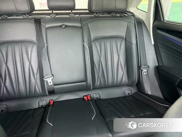 Volkswagen Passat id 4299692 из Китая 10