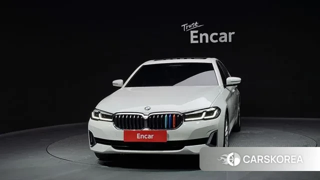 BMW 5 Series (G30) id 3581475 из Кореи 13