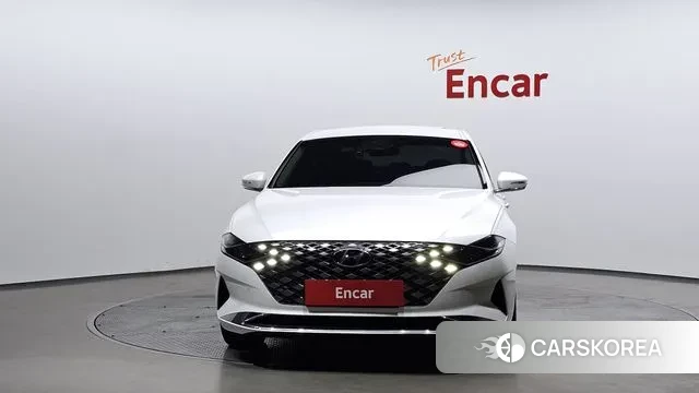 Hyundai The New Grandeur IG Hybrid id 3473975 из Кореи 13
