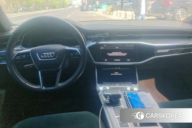 Audi A6L id 4301609 из Китая 10