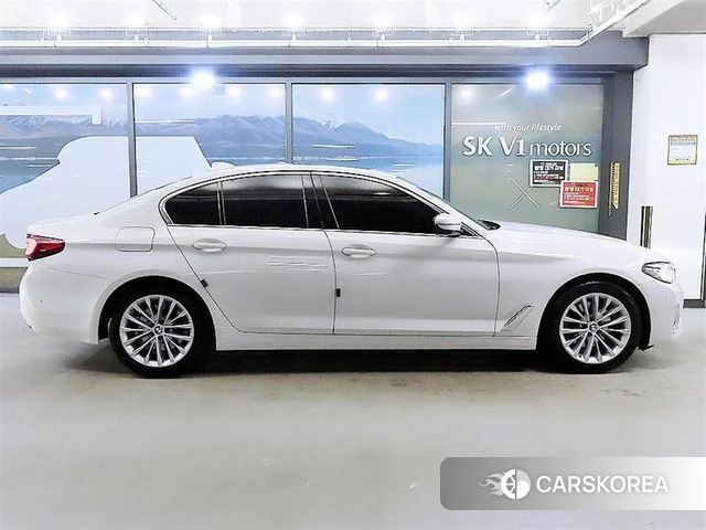 BMW 5 Series (G30) id 4657482 из Кореи 13