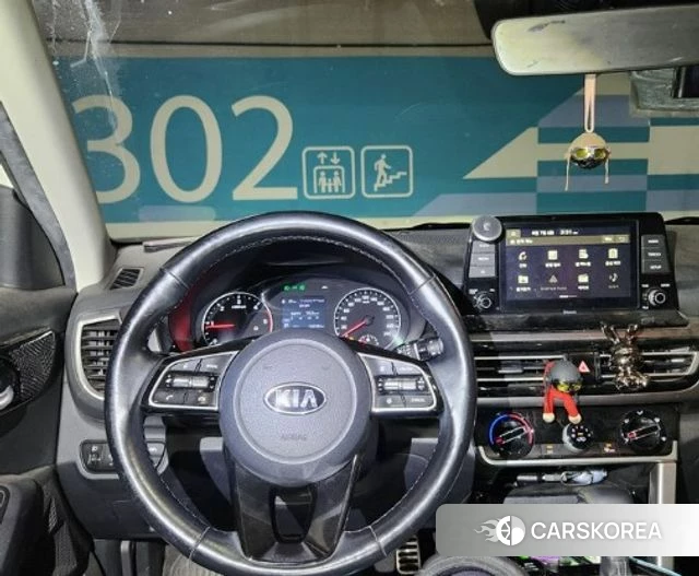 Kia Seltos 2019 Белый из Кореи, фото 3