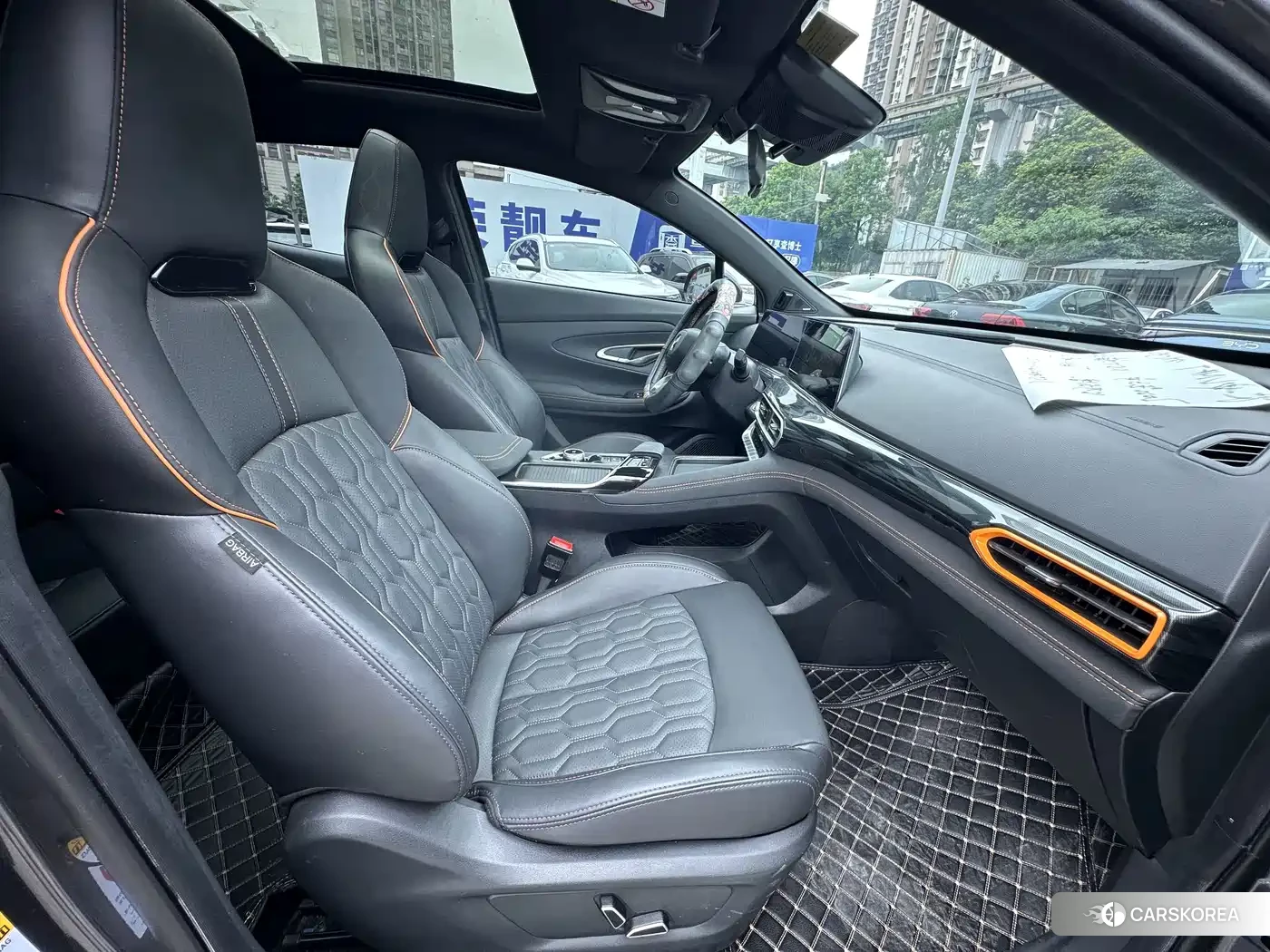 Chang'an Changan UNI-T id 4515524 из Китая 15