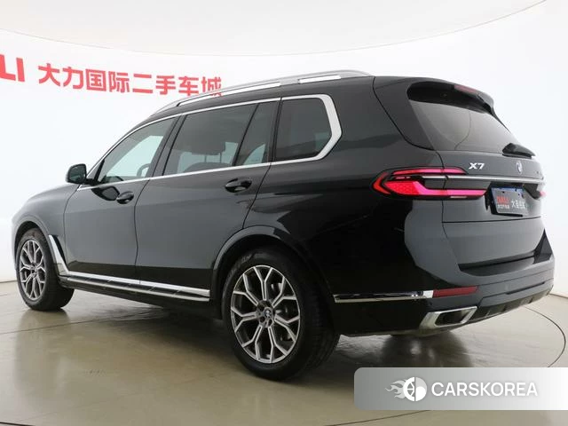 BMW X7 id 4291408 из Китая 9
