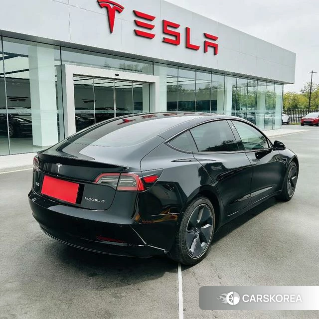 Tesla Model 3 2023 Черный из Китая, фото 3