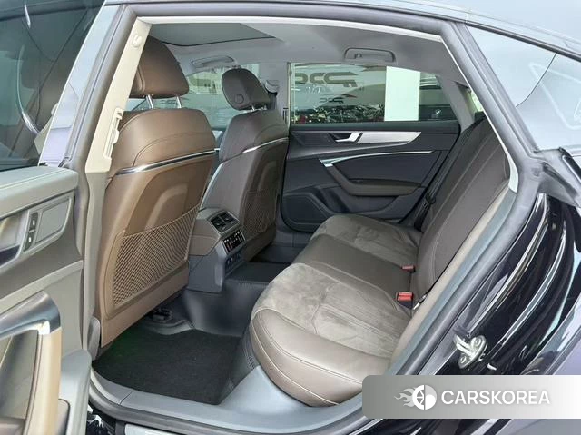 Audi A7L id 4333852 из Китая 23