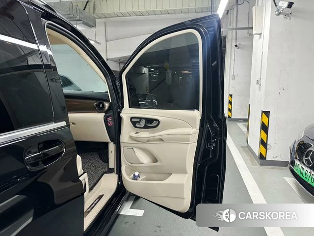 Mercedes-Benz V-class id 4299686 из Китая 13