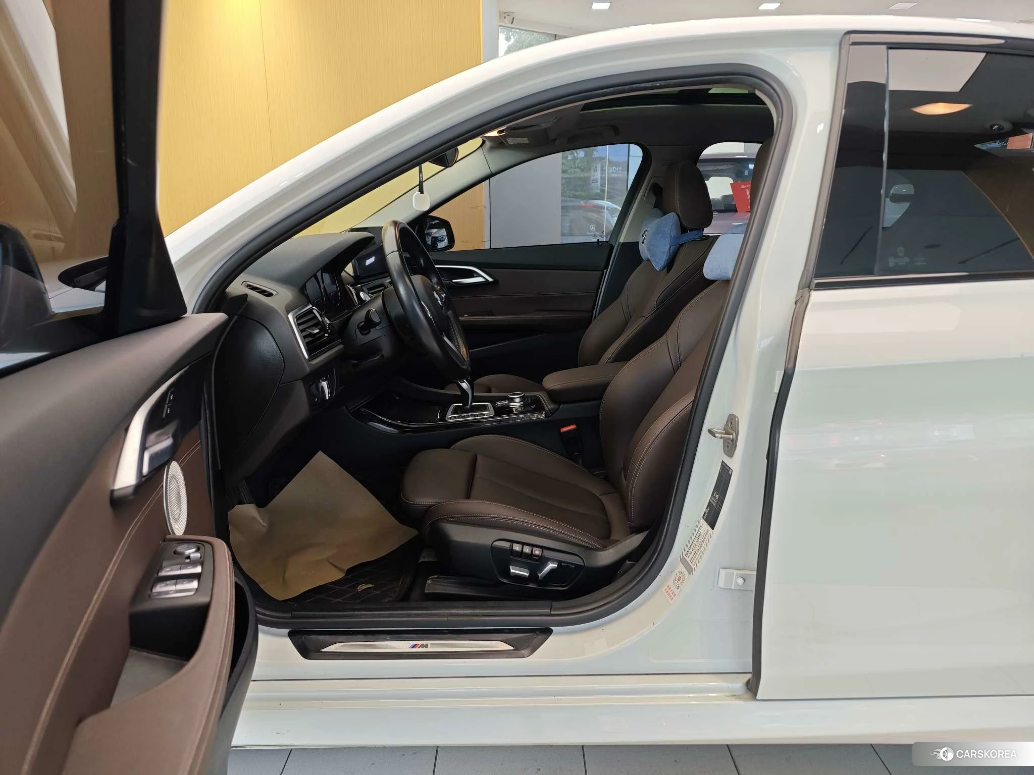 BMW 1 series id 4486148 из Китая 23