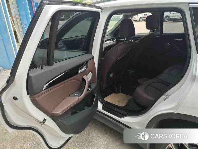 BMW X1 id 3993483 из Китая 3