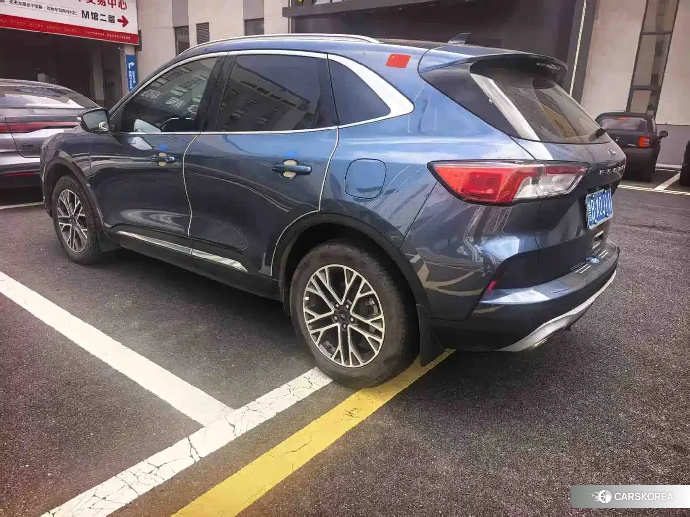 Ford Escape 2023 Синий из Китая, фото 3