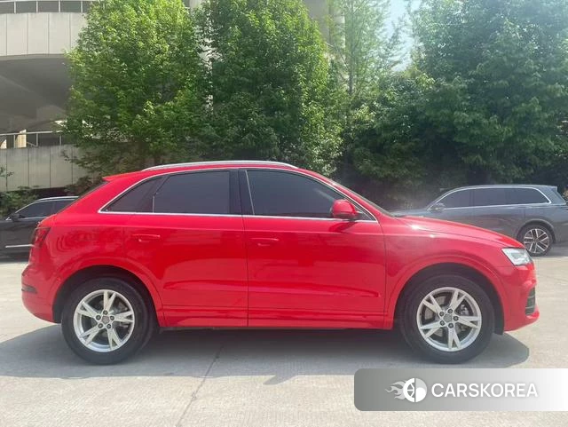 Audi Q3 2018 Красный из Китая, фото 3