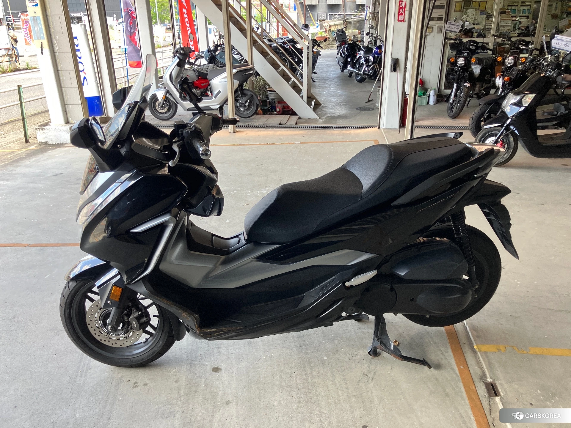 Проданный Honda FORZA 2018 из Японии