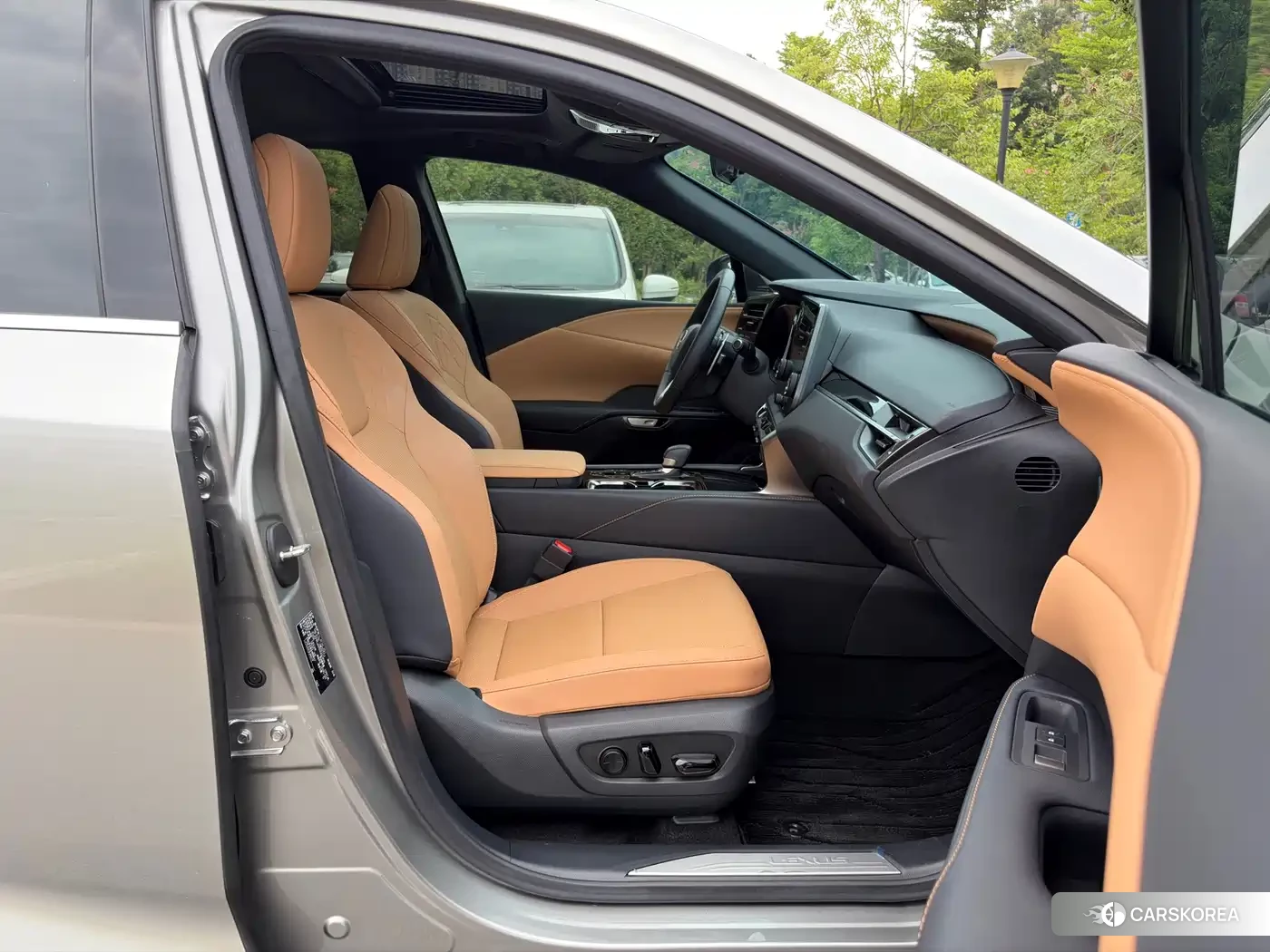 Lexus RX id 4644613 из Китая 17