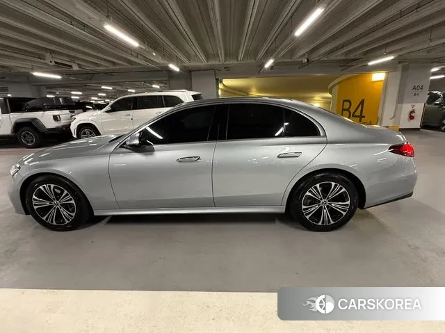 Mercedes-Benz E-Class W214 id 3775841 из Кореи 13