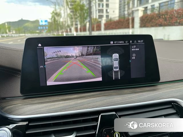BMW 5 series PHEV id 4212646 из Китая 15