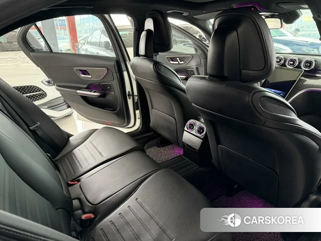 Mercedes-Benz Class C 2023 Белый из Китая, фото 3
