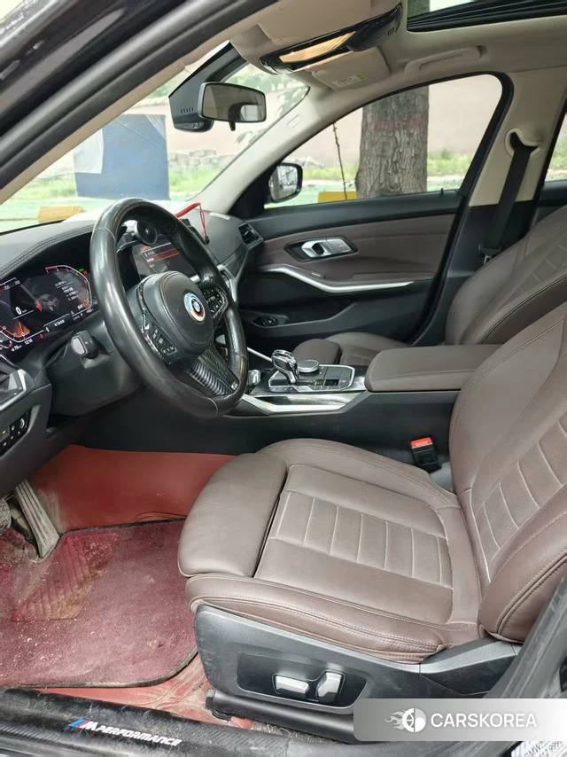 BMW 3 series 2021 Черный из Китая, фото 3