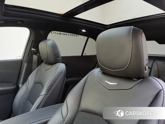 Cadillac XT4 id 4209927 из Китая 12