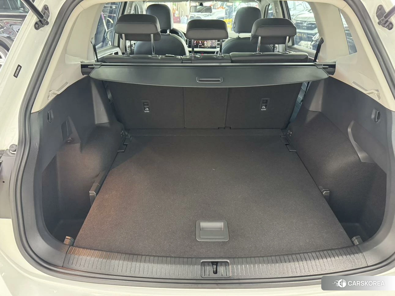 Volkswagen Tiguan L 2022 Белый из Китая, фото 5