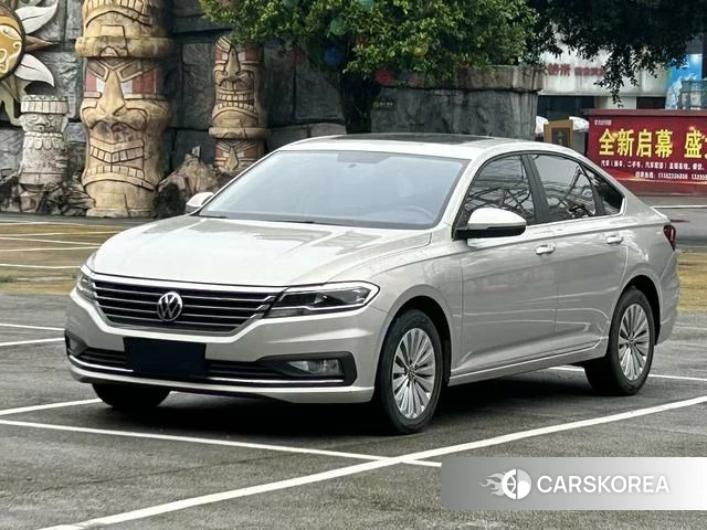 Volkswagen Lavida 2021 Шампань из Китая, фото 4